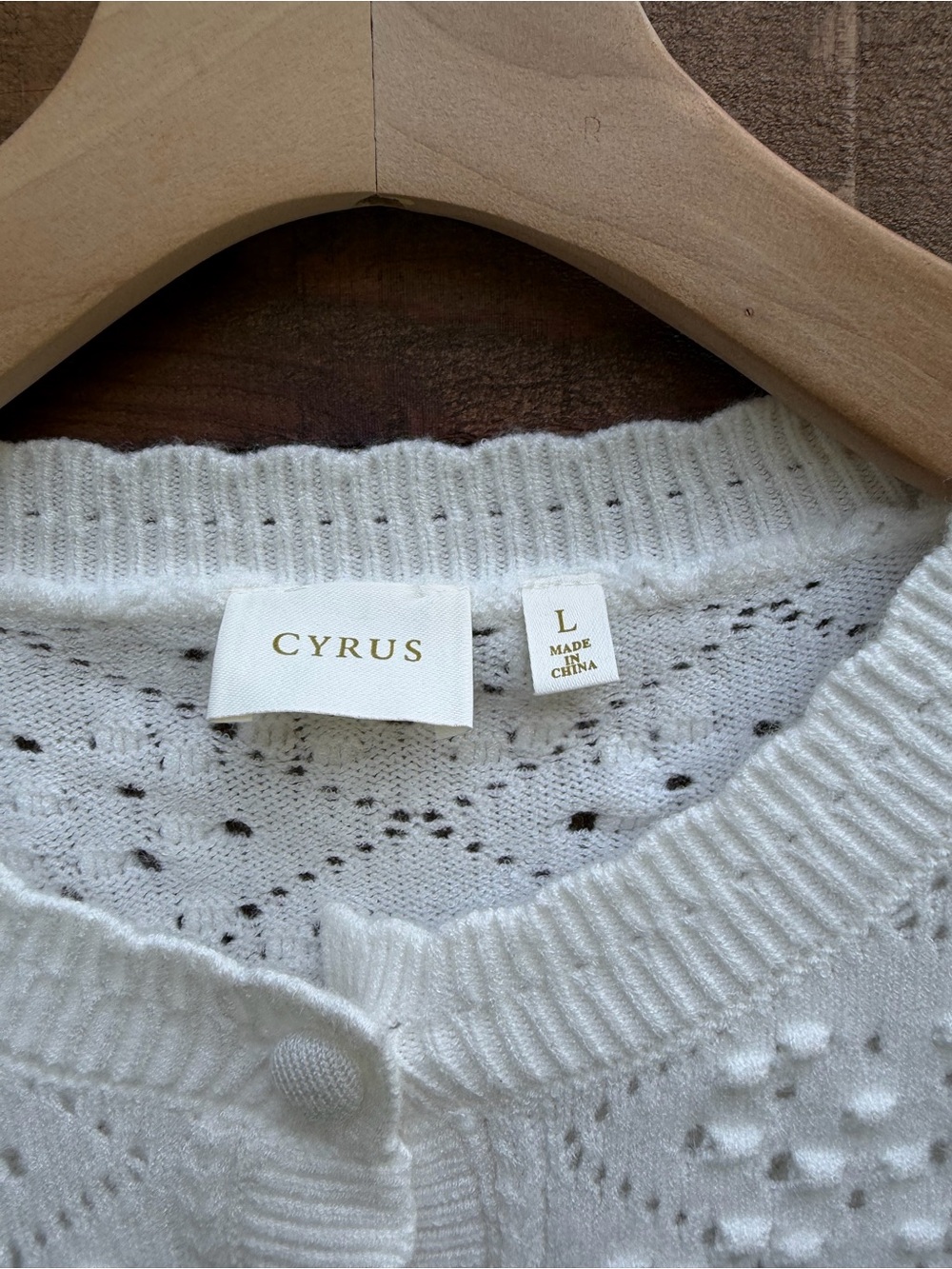Cyrus Cream Openwork Knit Button-Up Short Sleeve Sweater Cardigan Blouse - Picture 4 of 8